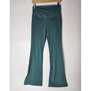 Yoga-licioUs Lux Crossover Flare Leggings Green Supper Soft Women's Large